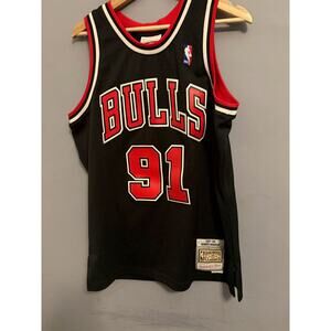 Mitchell & Ness HWC Swingman Dennis Rodman 91 Chicago Bulls Jersey Black Medium